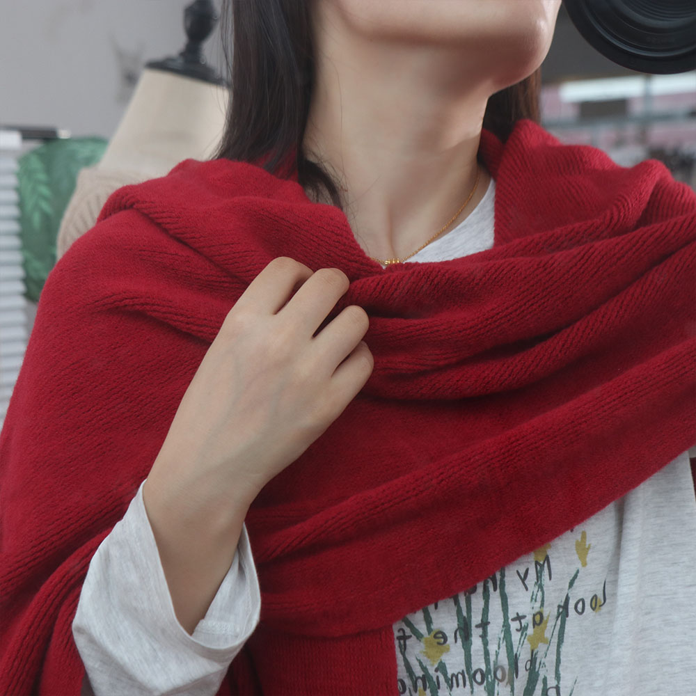 Wool Scarf Men - وشاح صوف رجالي عالي الجودة بلون