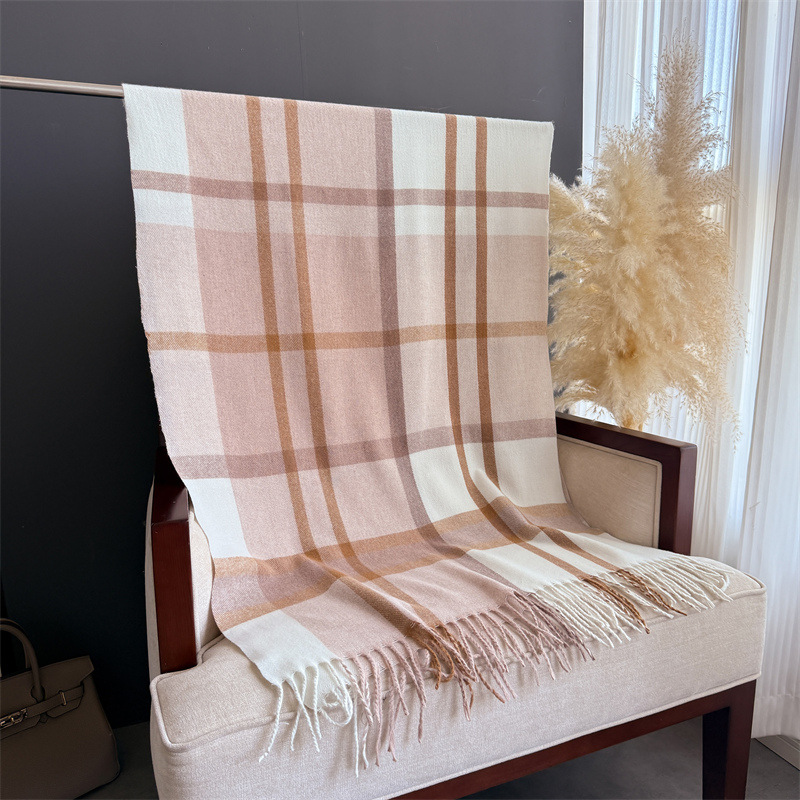 وشاح نسائي منقوش اسكتلندي يشبه - مراجعة Cashmere Pashmina Wrap وسعره