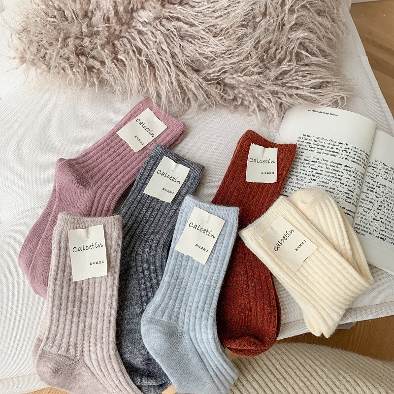 جوارب نسائية شتوية جديدة من صو - مراجعة Thermal Sock Wool وسعره